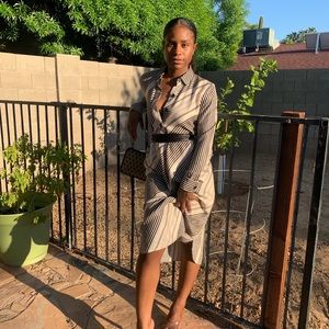 Anne Klein cream/ black stripped long sleeve dress